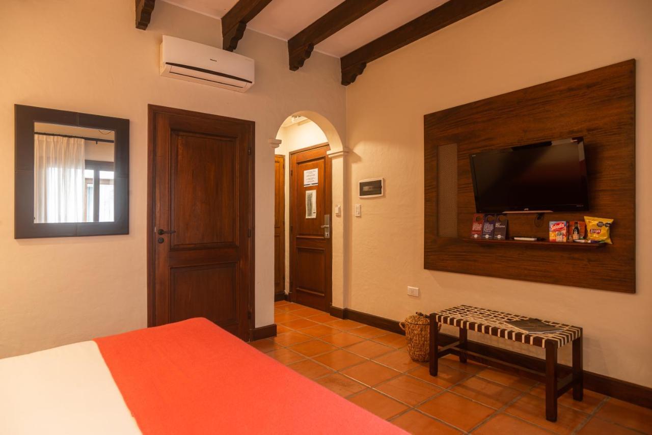 Hotel Boutique Balcon De La Plaza Salta Bagian luar foto
